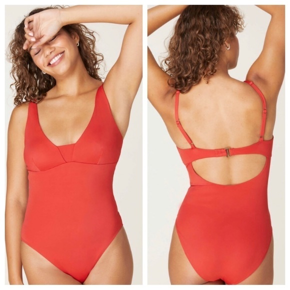 Andie Tahiti chili pepper red one piece swimsuit medium - Picture 1 of 8